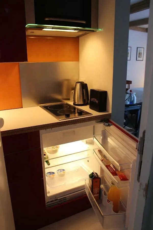 Bed & Breakfast Bees B&B Amsterdam Netherlands