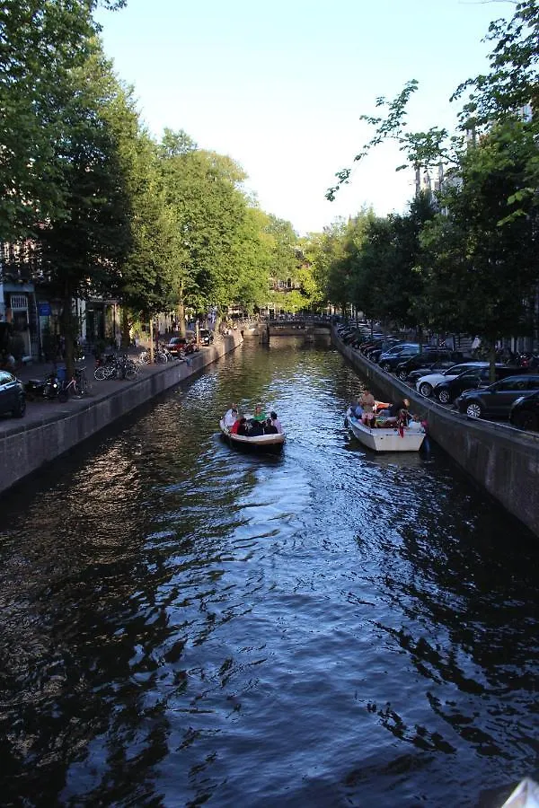 Bees B&B Amsterdam 0*,